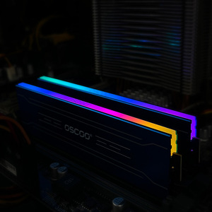 D4 R200 DDR4 โมดูลหน่วยความจำแถบแสง RGB สำหรับเดสก์ท็อปพีซีสำหรับเล่นเกม การออกแบบชั้นเดียว - Product Image 1