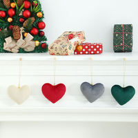 Ornement de Noël en velours de luxe en forme de cœur, décor suspendu rembourré doux en forme de cœur pour la Saint-Valentin, les mariages, les fêtes et les arbres de Noël