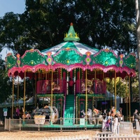 Carrousel à deux étages de luxe vintage européen en fibre de verre
