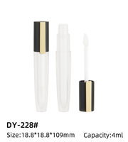 Contenants de brillant à lèvres de forme ronde de 4ml de haute qualité Tubes en plastique de couleur d'injection OEM pour cosmétiques et stockage de liquide