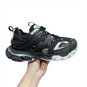 Chaussures de sport de course de qualité supérieure Track 3.0 pour hommes, chaussures de luxe, style marche, baskets en cuir véritable de créateur, chaussures de papa Balenciaga - Product Image 1