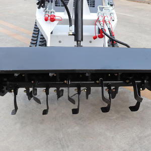 Minicargadora con Dirección Deslizante, Bomba de Rodamientos, Motor EPA de 950 kg, Capacidad de Cucharón de 0.2 m, Garantía de 2 Años, Alimentación Diésel, Certificación CE - Product Image 3