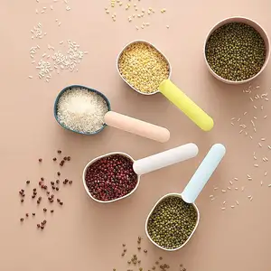 大批量测量豆子米粉水油塑料彩色勺子勺子厨房用有趣的勺子