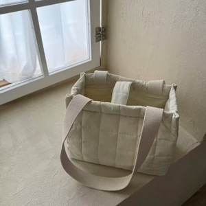Bolsa de Maternidad Grande Personalizada para Mujer, Acolchada y Suave, Bolsa de Almacenamiento para Salidas, Bolsa de Mano Ligera para Viajes - Product Image 5