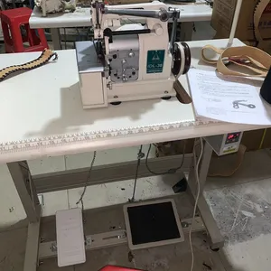 Máquina de coser en zigzag Inderle Dl 38 de segunda mano