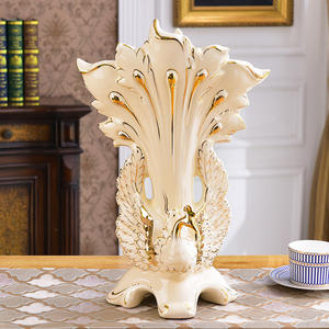 High-grade European-style Ceramic Vase <b>Ornaments</b> Gold-plated <b>Peacock</b> Screen Flower Insert Creative Home Accessories Living Room - Product Image 1