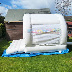 Castillo inflable blanco para niños, brincolín comercial para fiestas al aire libre. - Product Image 4
