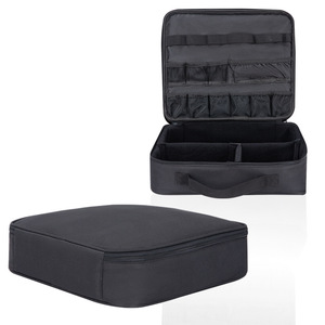Bolsa de Almacenamiento de Herramientas de Peluquería Portátil Moderna de Material Oxford con Cierre de Cremallera, Asa Suave, Capacidad de 3-6L, para Uso Profesional - Product Image 3