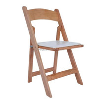 Chaises Pliantes de Jardin Wimbledon en Bois Massif et Résine Blanche avec Impression Personnalisée, Idéales pour Diverses Activités et Rassemblements