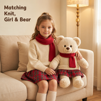 Ensemble pyjama en peluche ours en peluche de 40 cm avec imprimé fraises assorti pour filles, vêtements de poupée personnalisés OEM ODM en PU, tendance