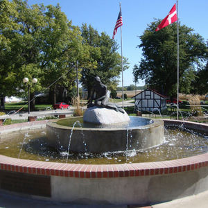 Venta caliente al aire libre jardín decoración de bronce de metal Jardín de fuente de agua estatua - Product Image 3