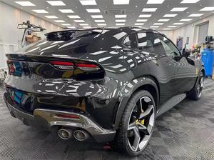 Kit carrosserie OEM en carbone sec pour Ferrari Purosangue FUV SUV : lèvre avant, pare-chocs, coins <span class=keywords><strong>de</strong></span> pare-chocs, diffuseur arrière, spoiler, jupes latérales, plaque <span class=keywords><strong>de</strong></span> <span class=keywords><strong>seuil</strong></span> <span class=keywords><strong>de</strong></span> <span class=keywords><strong>porte</strong></span> - Product Image 6