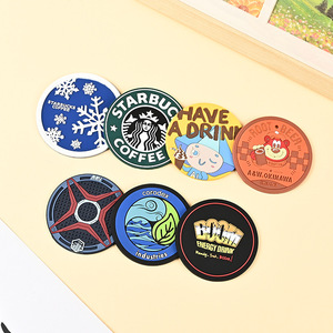 Cadeaux promotionnels personnalisés, patch en caoutchouc PVC souple avec logo de marque coloré, résistant à la chaleur, imperméable, isolation thermique - Product Image 1