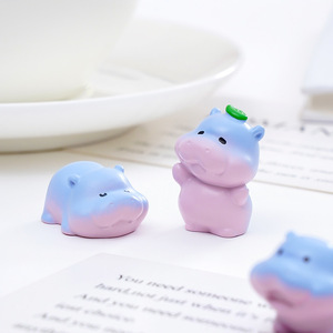 Figura de <span class=keywords><strong>hipopótamo</strong></span> pequeño KI yuewu, lindos accesorios decorativos colgantes para bricolaje, mini adornos para <span class=keywords><strong>el</strong></span> escritorio del coche. - Product Image 4