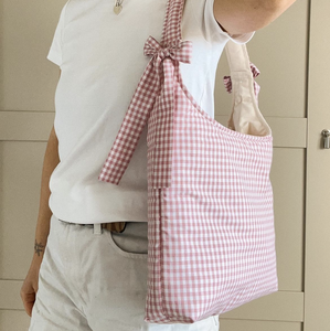 Custom Wholesale Checkered Plain Printed Cotton Quilted Padded Women Single <strong>Strap</strong> <strong>Shoulder</strong> Tote Bag with Knotted Rope - Product Image 4