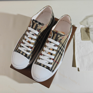 2026 Famous Brands Top Quality Genuine Leather & <b>Canvas</b> Luxury Trendy Summer Light Weight Designer Sneakers for Men & Women - Product Image 2