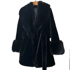 Cappotto da <span class=keywords><strong>Donna</strong></span> <span class=keywords><strong>Lungo</strong></span> Ecosostenibile in Pelliccia Sintetica 2025, Giacca in Simil Visone con Ampio Collo in Pelliccia Sintetica - Product Image 2