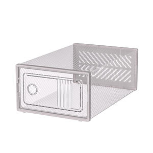 صندوق أحذية بلاستيكي شفاف قابل للتكديس، منظم أحذية متين للأحذية الرياضية والأحذية العادية، مناسب لغرفة المعيشة وغرفة النوم - Product Image 6