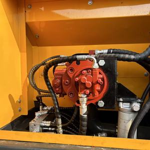 Excavatrice sur chenilles Hyundai HX225 haute performance avec système hydraulique haute pression - Product Image 6