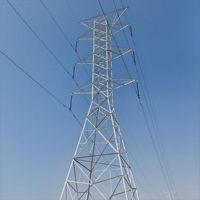 Torre de Transmisión Prefabricada de Acero Angular Galvanizado en Caliente de 4 Patas con Sistema de Brazos Transversales de Múltiples Niveles y 40m de Altura