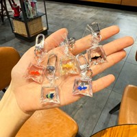 Porte-clés en métal et acrylique imitation poisson rouge avec un design créatif en résine, pendentif poisson dynamique – Best-seller transfrontalier