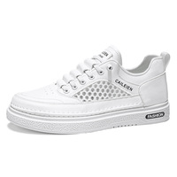 Chaussures tendance pour hommes, baskets de sport respirantes, nouveau style, pour jeunes, blanches, style skate, à enfiler, décontractées, couleur unie, légères