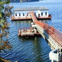 Barge de pompage flottante modulaire de type boîte, homologuée CCS, avec pompe de relais de dragage 7000m³/h et tête de pompage de 70m pour boues