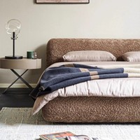 Lit double capitonné moderne italien minimaliste |   Lit en bois massif avec cadre souple et housse amovible pour hôtels et appartements