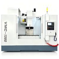 Centre d'usinage vertical VMC1380 3 axes 1300x800x700mm BT40 8000 tr/min 15kW Usinage CNC robuste