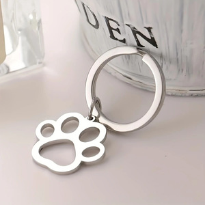 Porte-clés en acier inoxydable, motif animal de dessin animé, patte de chat ou de chien, couleur argent, tendance, pour sac, clés de voiture, pendentif, bijoux pour femmes et hommes, cadeaux - Product Image 1