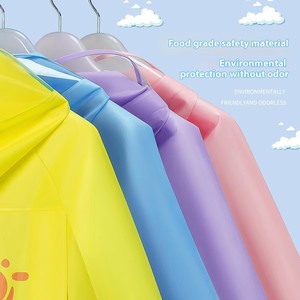 Dễ thương phim hoạt hình khủng long Áo mưa cho trẻ em không thấm nước dài cổ Poncho với còng đàn hồi không mùi môi trường vật liệu an toàn - Product Image 3
