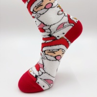 Chaussettes d'hiver douces, confortables, flexibles et respirantes de couleur rouge avec logo du Père Noël, design de Noël pour unisexe