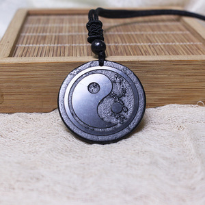 Pendentif en <span class=keywords><strong>shungite</strong></span> russe à motifs multiformes rétro tendance, <span class=keywords><strong>bijoux</strong></span> en cristal spirituel avec protection contre les radiations, cadeau en graphite - Product Image 3