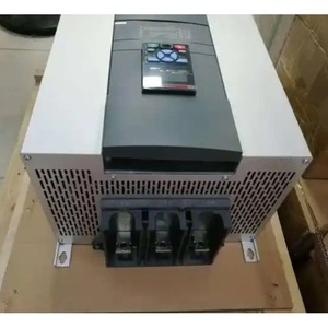 ซอฟต์สตาร์ทเตอร์อัจฉริยะ PSTX ซีรีส์ PSTX720-600-70 600V 50/60 Hz โซลิดสเตทมอเตอร์สตาร์ทเตอร์ - Product Image 1