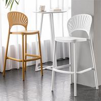 Nouveau design empilable en plastique PP meubles de bar table de bar tabouret de bar sans accoudoirs de style nordique chaises de bar