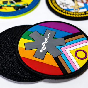 Patchs en caoutchouc PVC souple 2D/3D personnalisés avec <span class=keywords><strong>velcro</strong></span>, adaptés à la couture sur vêtements, chapeaux et sacs. Patchs promotionnels. - Product Image 1