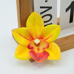 Fiori Artificiali di Orchidea in Lattice Plastico, Piccoli con 6 Petali, Prezzo Basso, Bestseller per Decorazione Casa, Fiori Finti - Product Image 2