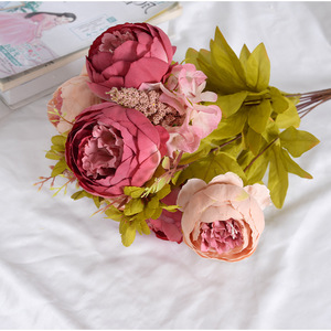 Ramo de Flores Artificiales de Peonía Vintage Realista de 13 Cabezas, Decoración para el Hogar y Bodas, Arreglo Floral de Seda, Centro de Mesa - Product Image 1