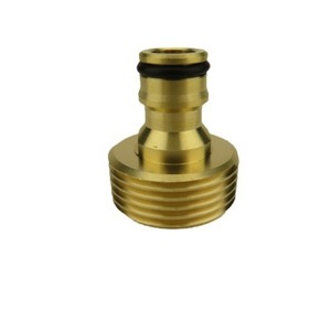 Adaptador con 1 Conector Macho y Conector Enchufable para Mangueras de Jardín - Product Image 1