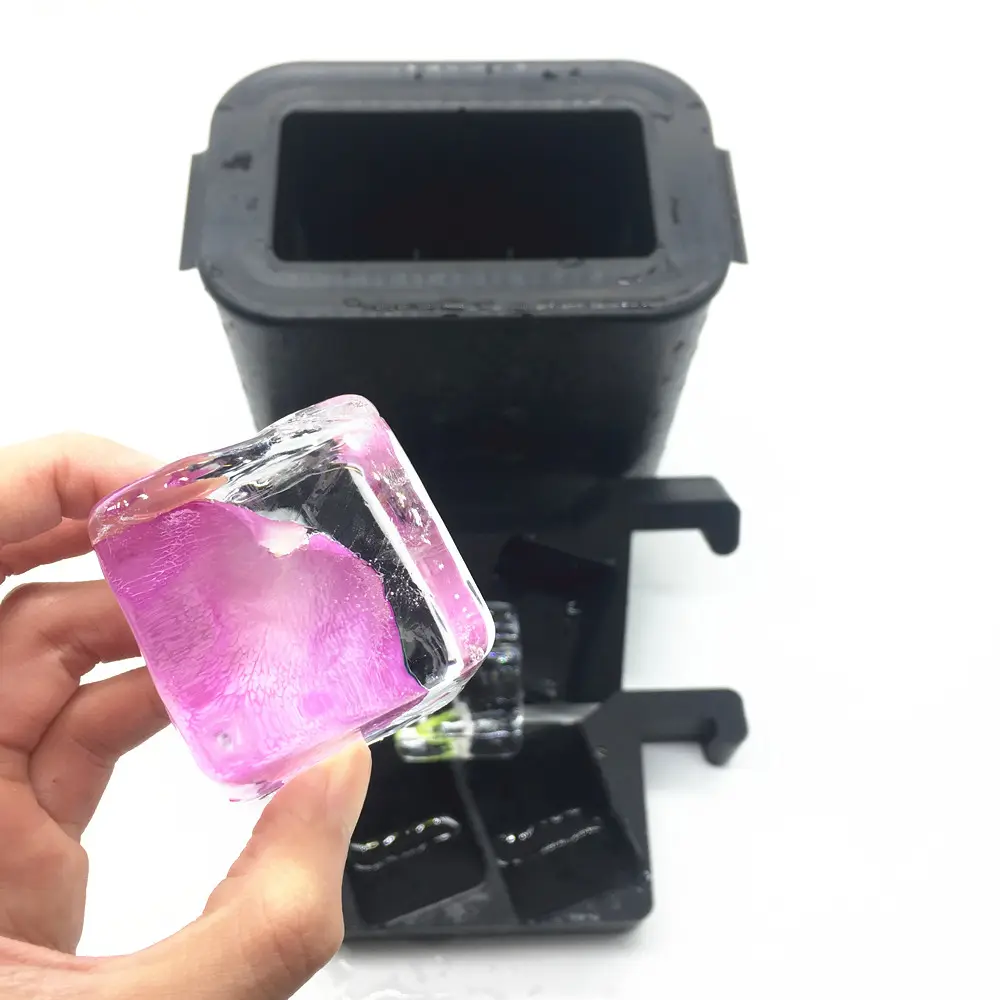 Gros Amazon best-seller fusion plus lente 2 pouces grand carré clair machine à glaçons cristal clair bac à glaçons