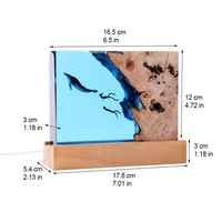 Lámpara de Escritorio Rectangular Plana de Resina de Madera de Burl, Luz Nocturna USB con Base de Madera de Haya, Diseño de Ballena y Buceador en Micropaisaje, Azul Océano con Epoxi
