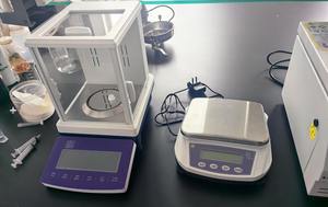Balance analytique électronique de haute précision, balance numérique de laboratoire, capacité de lecture 0,01 mg, 0,1 mg, 1 mg, 0,01 g - Product Image 2