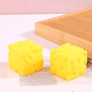 Juguete Antiestrés de Queso Cuadrado Grande Xiaohongshu, el Más Vendido, Creativo, Ultrasuave, de Compresión Lenta - Product Image 1