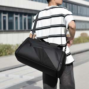 Großhandel <span class=keywords><strong>PU</strong></span> wasserdichte Reiß verschluss Reisetasche mit mehreren Fächern Langlebiger Weekender für Fitness Fitness Reisen & Geschäfts gebrauch - Product Image 4