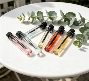 Perfume Unisex de Lujo con Aroma Amaderado, Eau de <span class=keywords><strong>Parfum</strong></span> de Larga Duración, Perfume Icónico Más Vendido, Tamaño Regular, Uso Diario para Mujer - Product Image 6