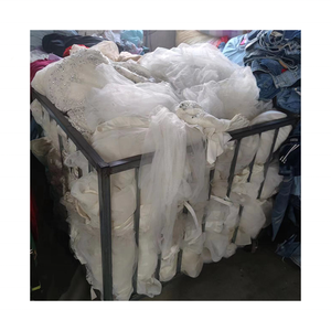 Vestidos <span class=keywords><strong>de</strong></span> <span class=keywords><strong>Novia</strong></span> <span class=keywords><strong>de</strong></span> Segunda Mano Baratos pero <span class=keywords><strong>de</strong></span> Buena Calidad, Blancos y Coloridos, <span class=keywords><strong>Vestido</strong></span> <span class=keywords><strong>de</strong></span> <span class=keywords><strong>Novia</strong></span> Usado - Product Image 1