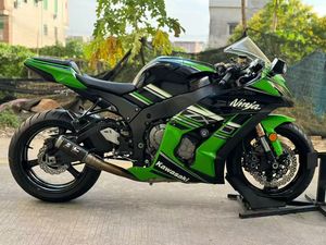 Motocicleta Deportiva Kawasaki <span class=keywords><strong>Ninja</strong></span> ZX-10R Usada, 998cc, Cuatro Cilindros en Línea, Gasolina, Bajo Kilometraje, Refrigeración por Agua, Motocicleta de Carreras, Venta al Por Mayor Global - Product Image 6