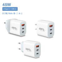 Adaptateur de voyage multi-appareils à charge rapide PD QC3.0 45W 2C1A avec double port Type-C et un port USB-A pour la vente en gros