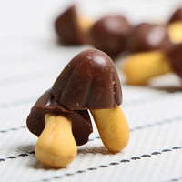 Biscuits au chocolat croustillants en forme de champignons pour enfants, saveurs exotiques asiatiques, en gros, emballage boîte/sac de 50g