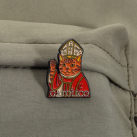 Broche en émail de chat catholique sacré, GATOLICO, symbole religieux, dessin animé, badge de revers, bijoux, cadeau, vente en gros